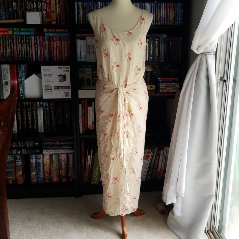 Banana republic vintage floral front tie dress